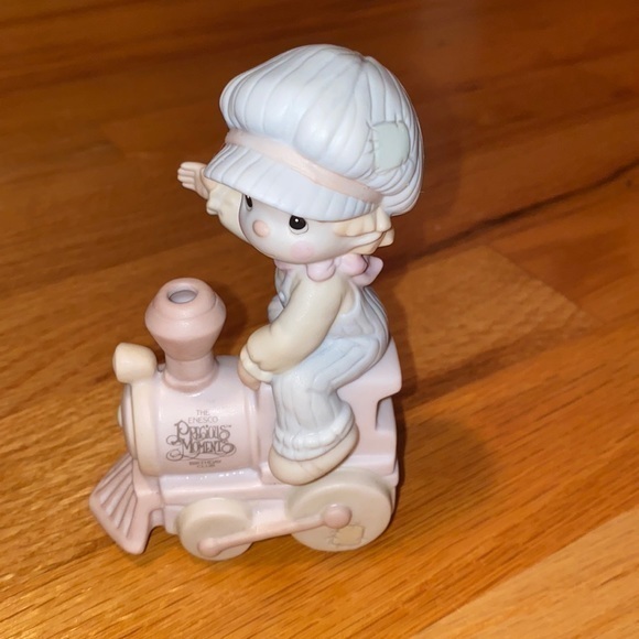 Precious Moments “All Aboard” Figurine - Picture 1 of 7